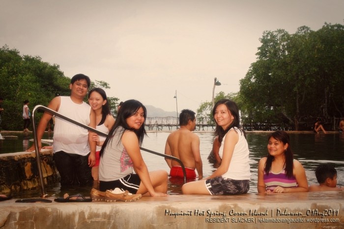 Dipping into the Maquinit Hotspring :D  --click on the image for a full view