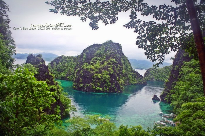 CORON: Island Hopping and Snorkeling Even if it’s Raining!