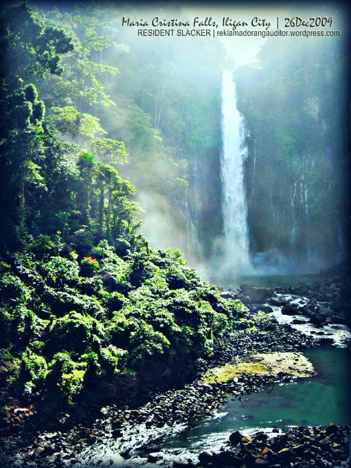 Maria Cristina Falls --click on image for a full view :)