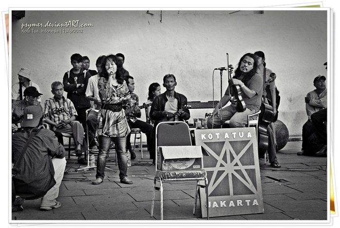 “When a singer truly feels and experiences what the music is all about, the words will automatically ring true.” ---Monserrat Caballé 