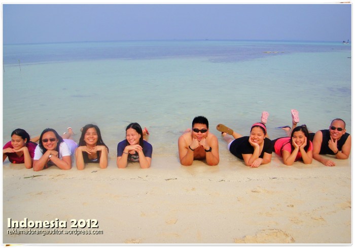 Strike a pose! :)  --click on image for a full view :)