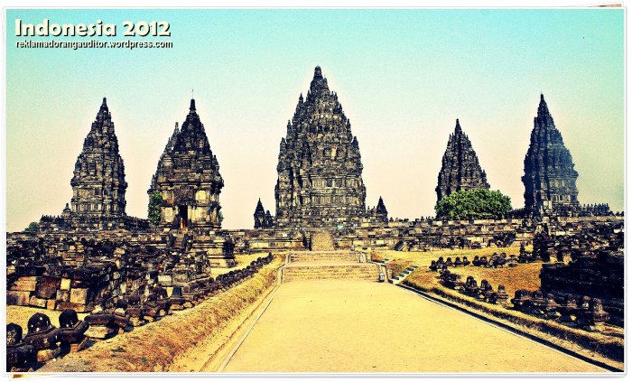 The Prambanan Temple --click on image for a full view :)